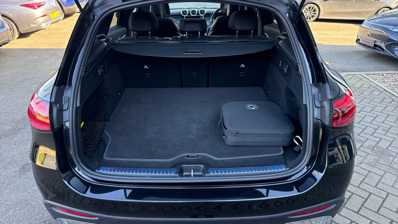 Mercedes-Benz GLC 300e 4Matic AMG Line Premium 5dr 9G-Tronic Estate